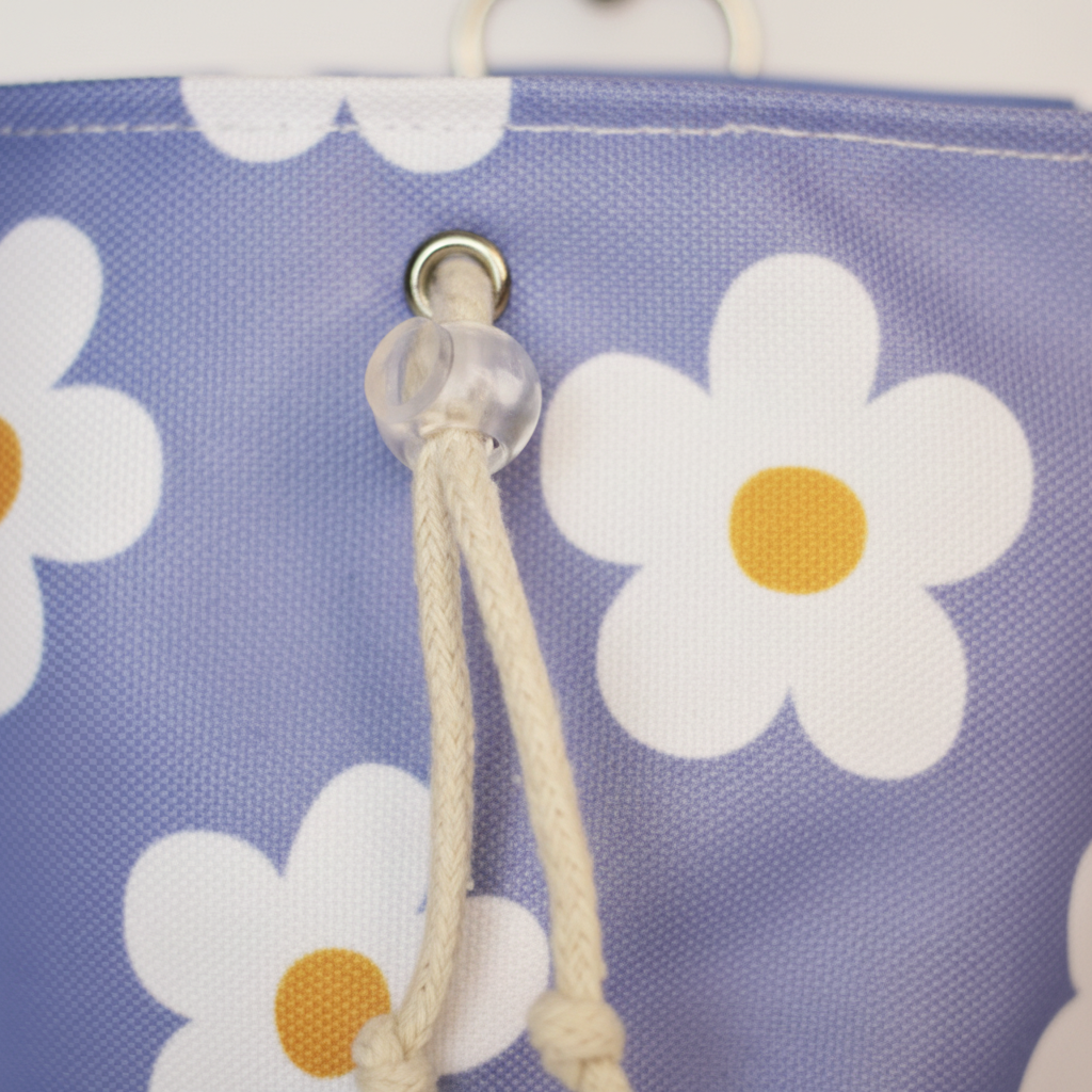 Daisy Waterproof Treat Pouch - detail close-up
